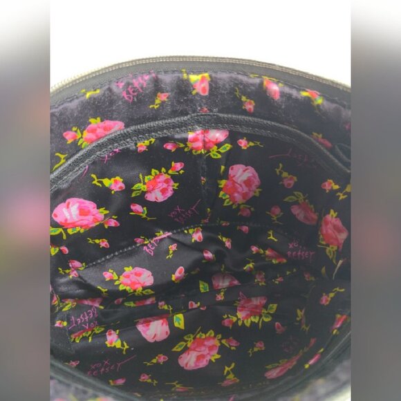 Betsey Johnson Womens Pink Quilted Shoulder Bag - Picture 13 of 14